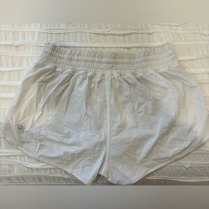 Lululemon Hotty Hot 2.5” High-Rise White Shorts